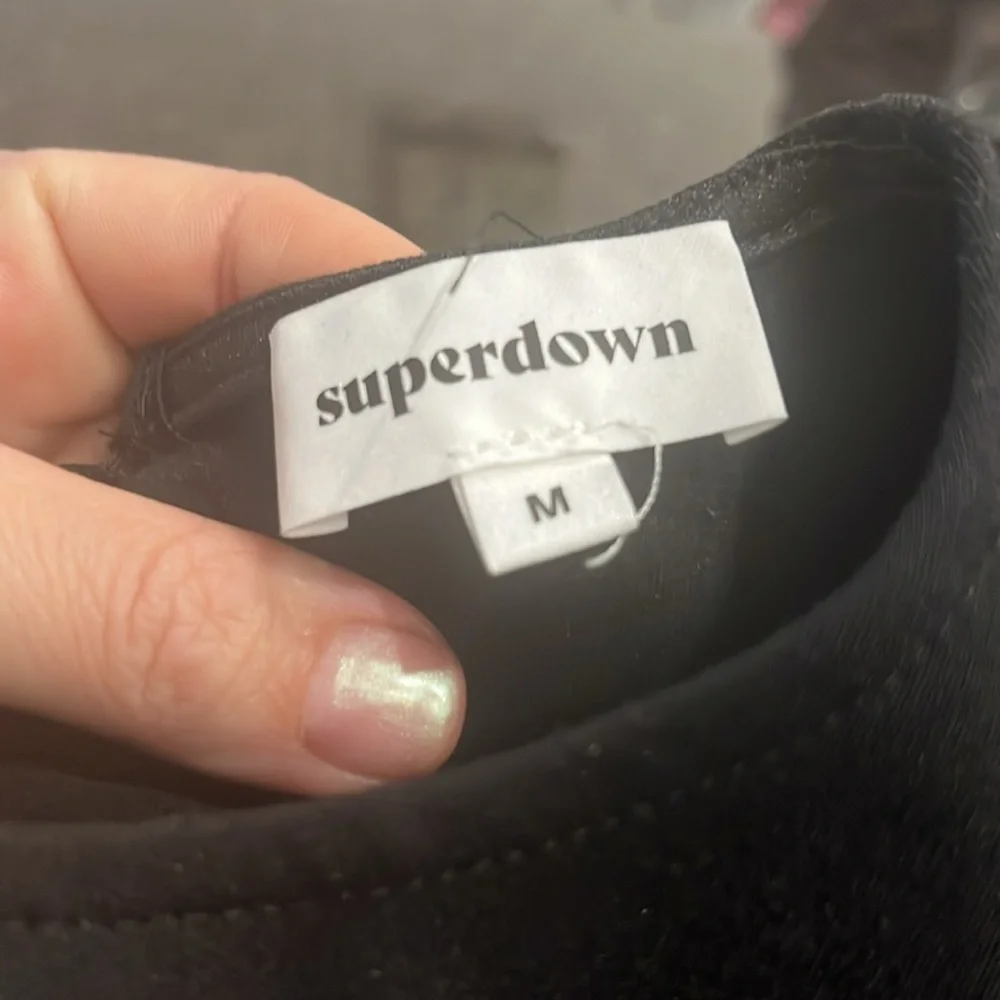 Black Long Sleeve Mini Dress leg slit from superdown - Picture 4 of 4